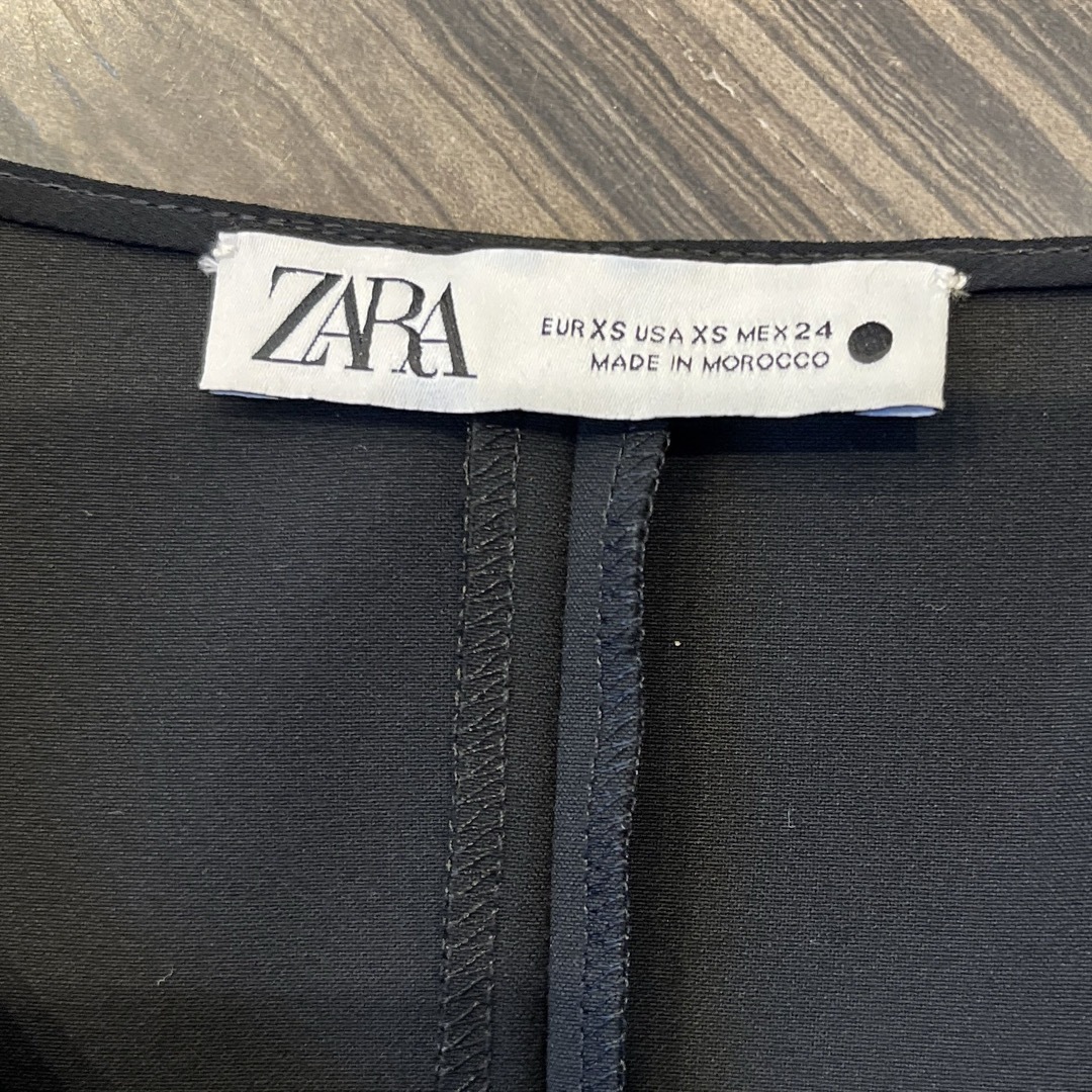 ZARA(ザラ)のZARAキャミソールロングワンピース   レディースのワンピース(ロングワンピース/マキシワンピース)の商品写真