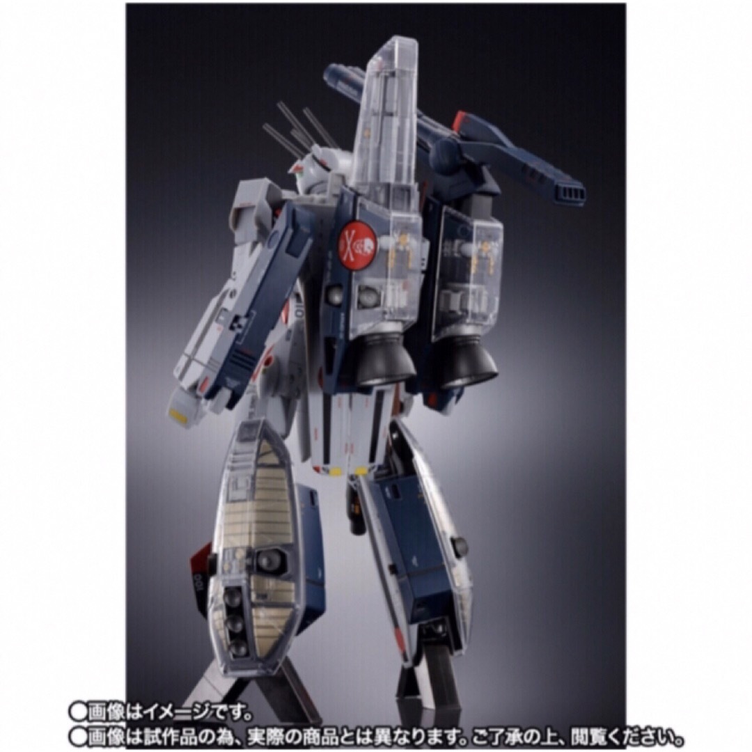 BANDAI - DX超合金 劇場版 VF-1S ストライクバルキリー BANDAI - DX超合金 劇場版 VF-1S ストライクバルキリー