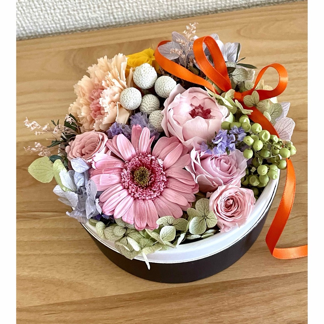 flower Box  お花が溢れるフラワーギフト　贈り物 ハンドメイドのフラワー/ガーデン(プリザーブドフラワー)の商品写真