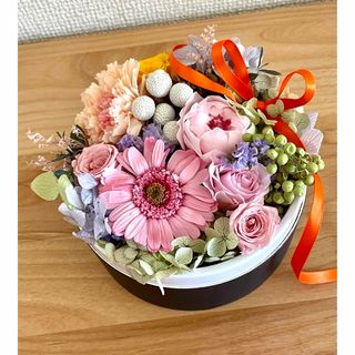 flower Box  お花が溢れるフラワーギフト　贈り物(プリザーブドフラワー)