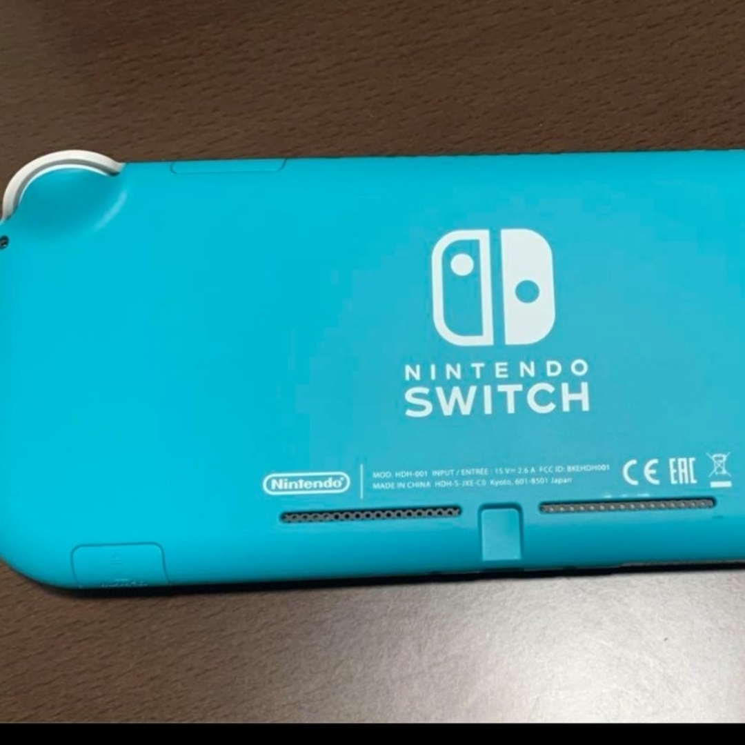 Nintendo Switch(ニンテンドースイッチ)のニンテンドーSwitch　ターコイズブルー エンタメ/ホビーのゲームソフト/ゲーム機本体(家庭用ゲーム機本体)の商品写真