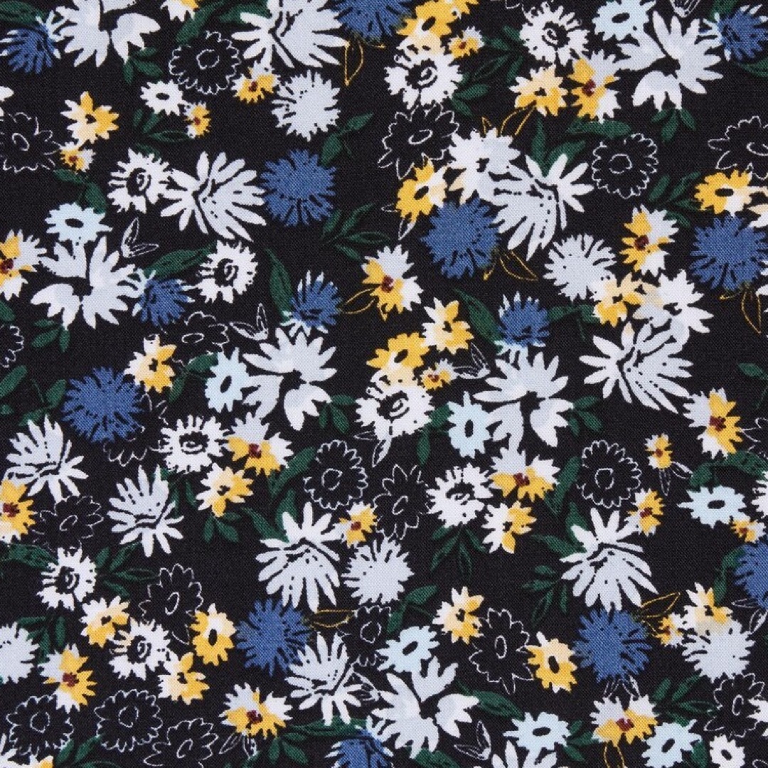 UNIQLO(ユニクロ)のユニクロ　花柄Vネックブラウス レディースのトップス(シャツ/ブラウス(長袖/七分))の商品写真