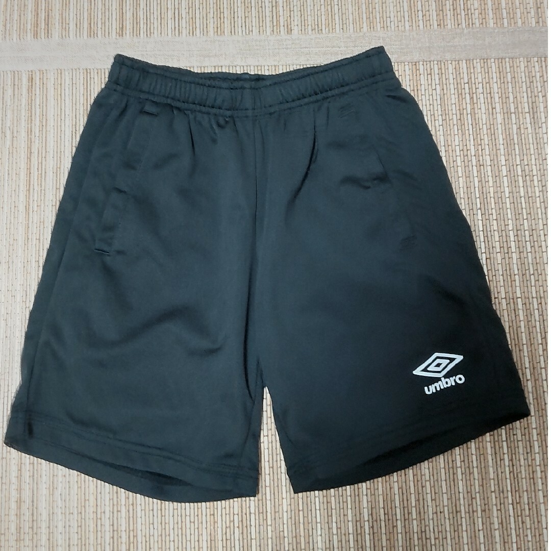 UMBRO(アンブロ)のアンブロ　半ズボン キッズ/ベビー/マタニティのキッズ服男の子用(90cm~)(パンツ/スパッツ)の商品写真