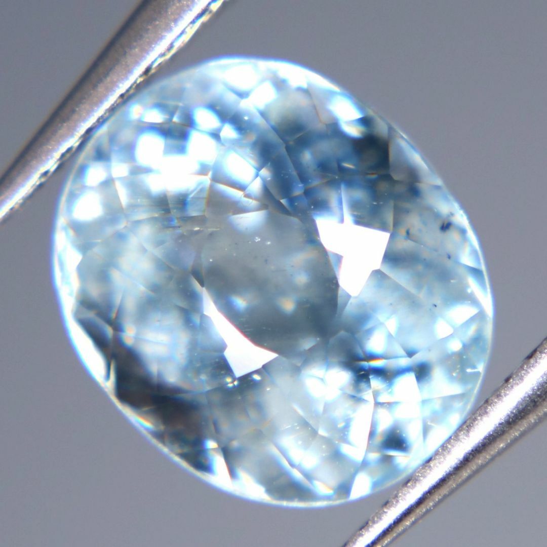 天然アクアマリン 4.25ct【P200】 ハンドメイドの素材/材料(各種パーツ)の商品写真