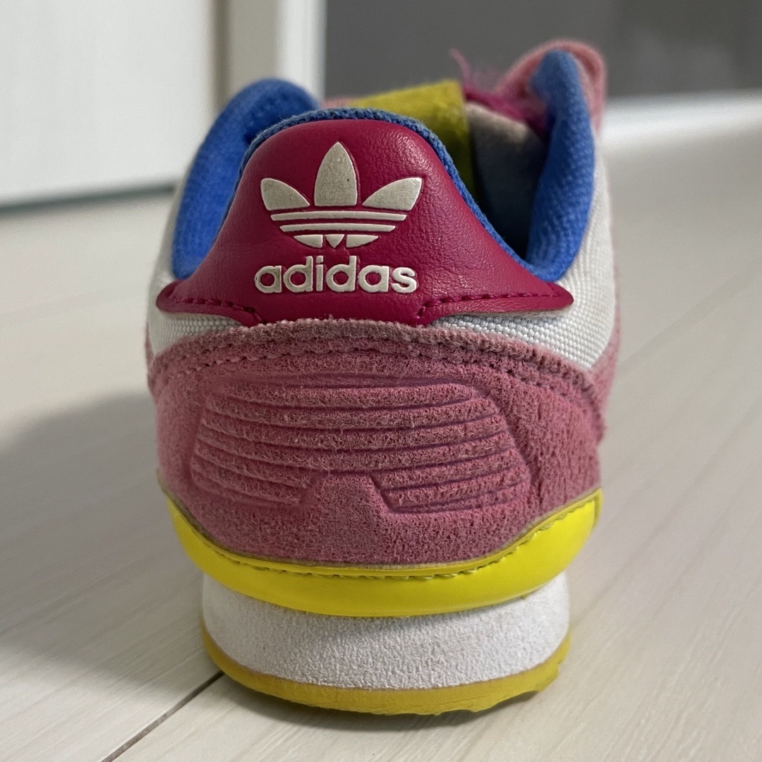 adidas(アディダス)の子供靴(女の子向け　14センチ) キッズ/ベビー/マタニティのベビー靴/シューズ(~14cm)(スニーカー)の商品写真