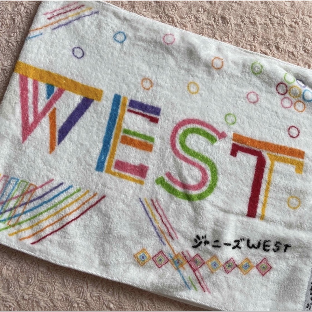 ジャニーズWEST(ジャニーズウエスト)のぶーちゃん様専用♡マフラータオル　ツアーグッズ エンタメ/ホビーのタレントグッズ(アイドルグッズ)の商品写真