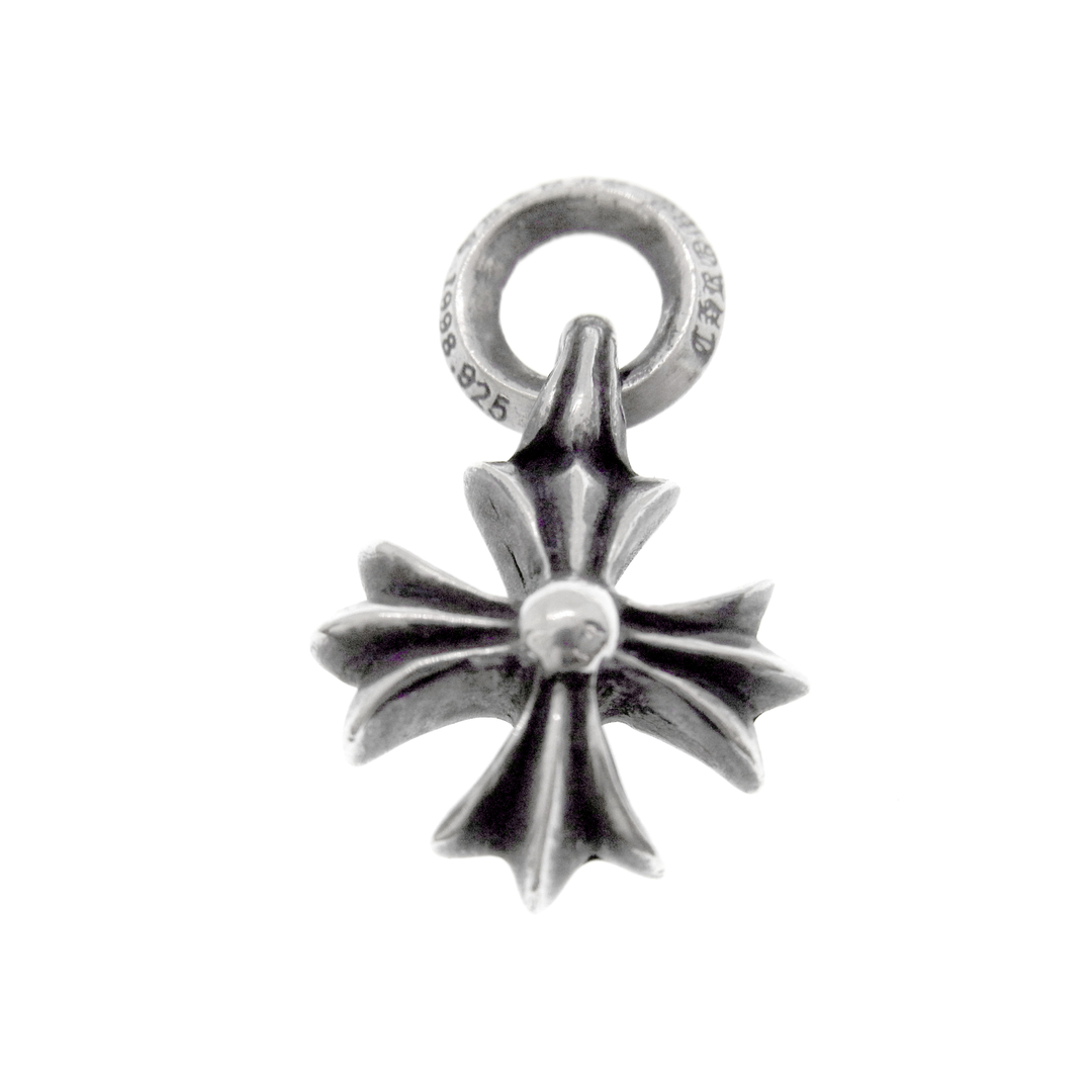 Chrome Hearts(クロムハーツ)のクロムハーツ CHROME HEARTS ■ カットアウト CHプラス ネックレス トップ 33333 メンズのアクセサリー(ネックレス)の商品写真