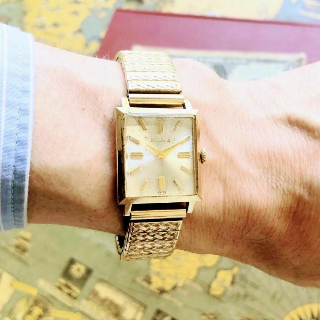 Bulova(ブローバ)の#3046【渋くてお洒落】メンズ 腕時計 ブローバ 動作品 手巻き アンティーク メンズの時計(腕時計(アナログ))の商品写真