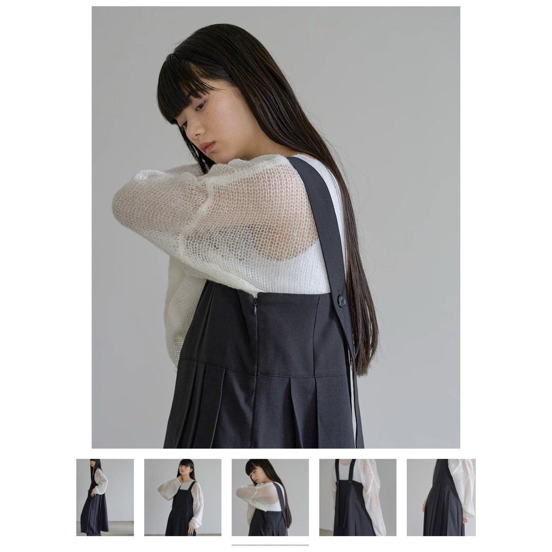 Adam et Rope'(アダムエロぺ)のAbor Square Bare Pleats Dress レディースのワンピース(ロングワンピース/マキシワンピース)の商品写真