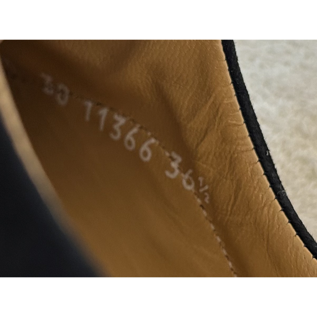 銀座ヨシノヤ(ギンザヨシノヤ)の銀座ヨシノヤ　TORLASCO シューズ　パンプス  ブラック　23.5cm レディースの靴/シューズ(その他)の商品写真