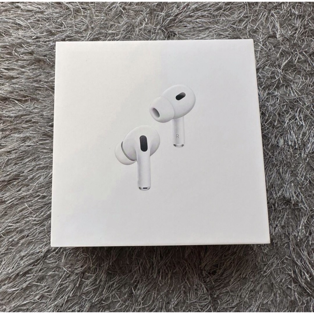 Apple(アップル)の【新品未使用】Apple AirPods Pro 第2世代 Lightning スマホ/家電/カメラのスマホアクセサリー(ストラップ/イヤホンジャック)の商品写真