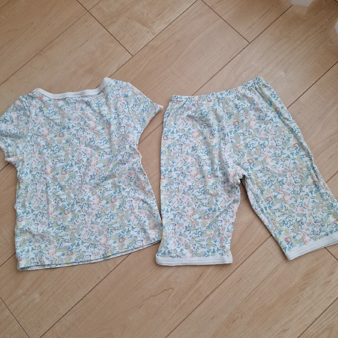 PETIT BATEAU(プチバトー)のプチバトー　パジャマ　半袖　女の子　花柄　4ans 　104cm キッズ/ベビー/マタニティのキッズ服女の子用(90cm~)(パジャマ)の商品写真