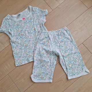 プチバトー(PETIT BATEAU)のプチバトー　パジャマ　半袖　女の子　花柄　4ans 　104cm(パジャマ)