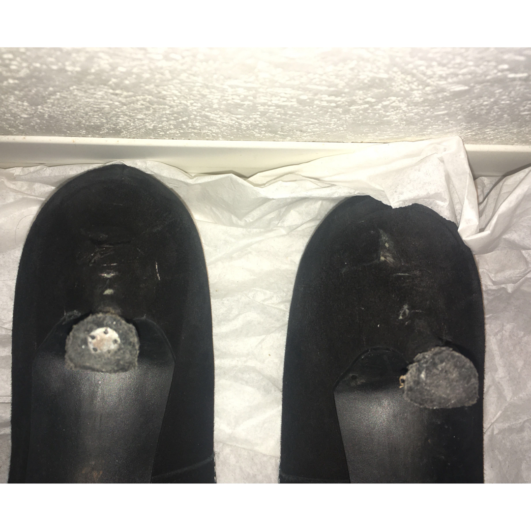 DIANA(ダイアナ)のDIANA 黒　スエード　パンプス　リボン　ステッチ レディースの靴/シューズ(ハイヒール/パンプス)の商品写真