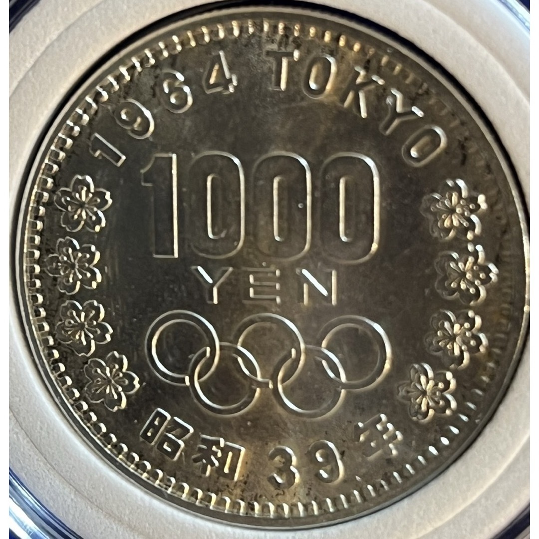 銀貨　東京オリンピック1000円銀貨 エンタメ/ホビーの美術品/アンティーク(金属工芸)の商品写真