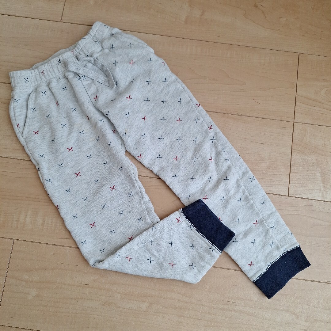 PETIT BATEAU(プチバトー)のプチバトー　スウェットパンツ　8ans 128cm キッズ/ベビー/マタニティのキッズ服男の子用(90cm~)(パンツ/スパッツ)の商品写真