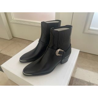 Celine セリーヌ　23aw バックルレザーブーツ