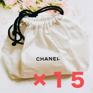 シャネル(CHANEL)の【特価】CHANEL （シャネル ) 巾着ノベルティポーチ　ホワイト　×15点(ポーチ)