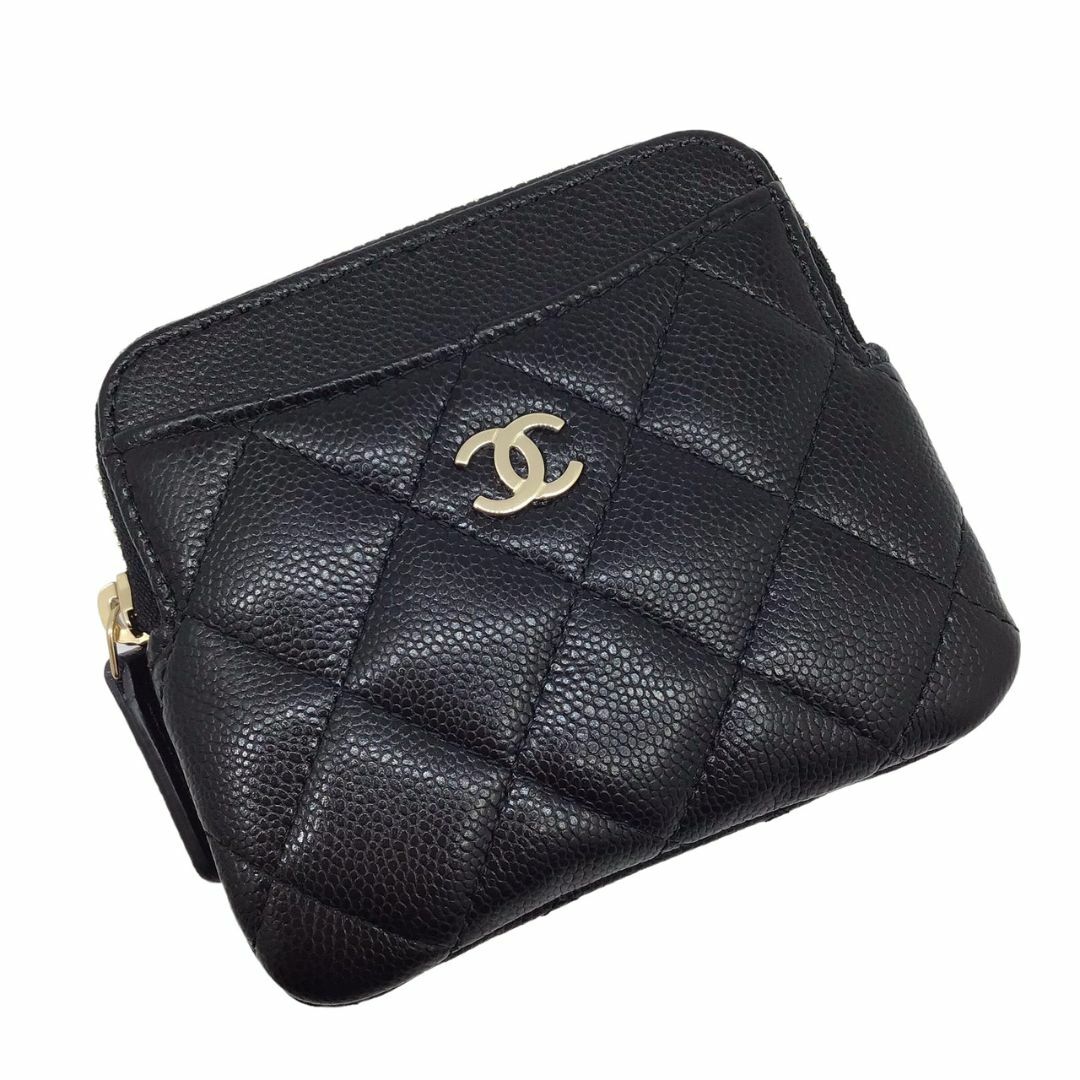 CHANEL(シャネル)のCHANEL　シャネル　コインケース　キャビアスキン　シャンパンゴールド　カード入れ　小物入れ　小物　レザーグッズ　コンパクトウォレット　財布　スモールレザー　ブラック　黒色　レディース　メンズ　ユニセックス レディースのファッション小物(コインケース)の商品写真