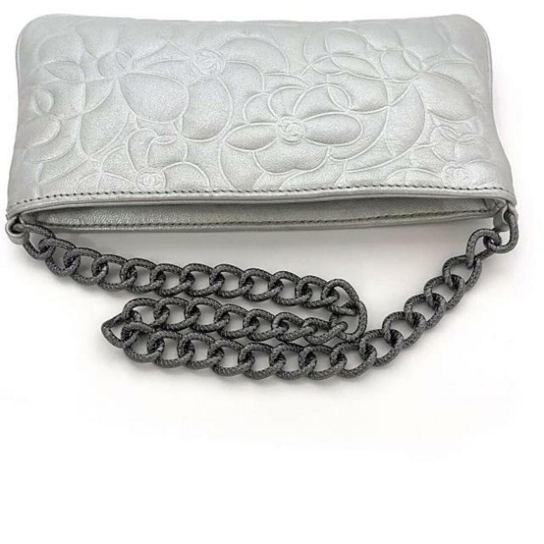 CHANEL - シャネル アクセサリーポーチ シルバー カメリア レア CHANEL - シャネル アクセサリーポーチ シルバー カメリア レア