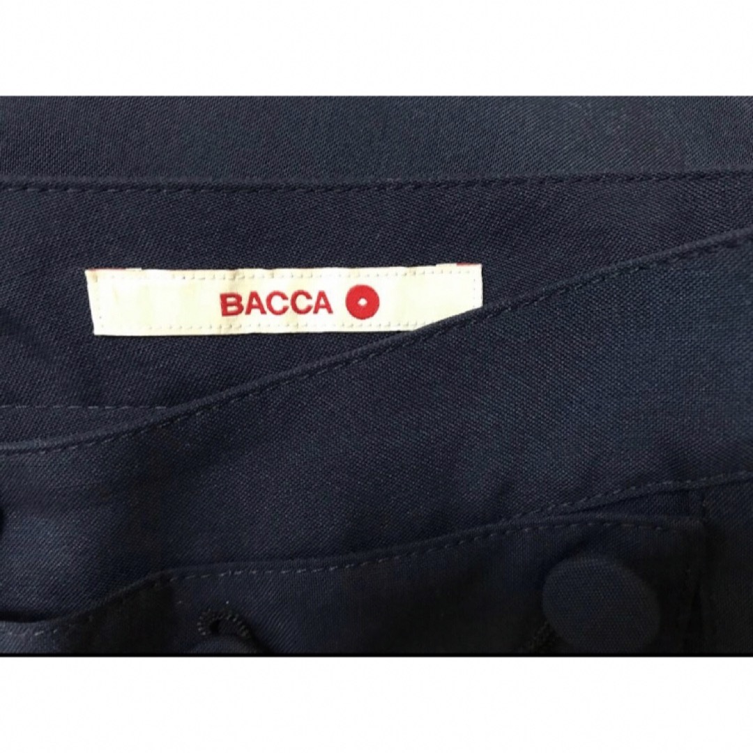 BACCA(バッカ)の美品　トゥモローランド  ВАССА  バッカ  ワイドパンツ　ネイビー レディースのパンツ(その他)の商品写真