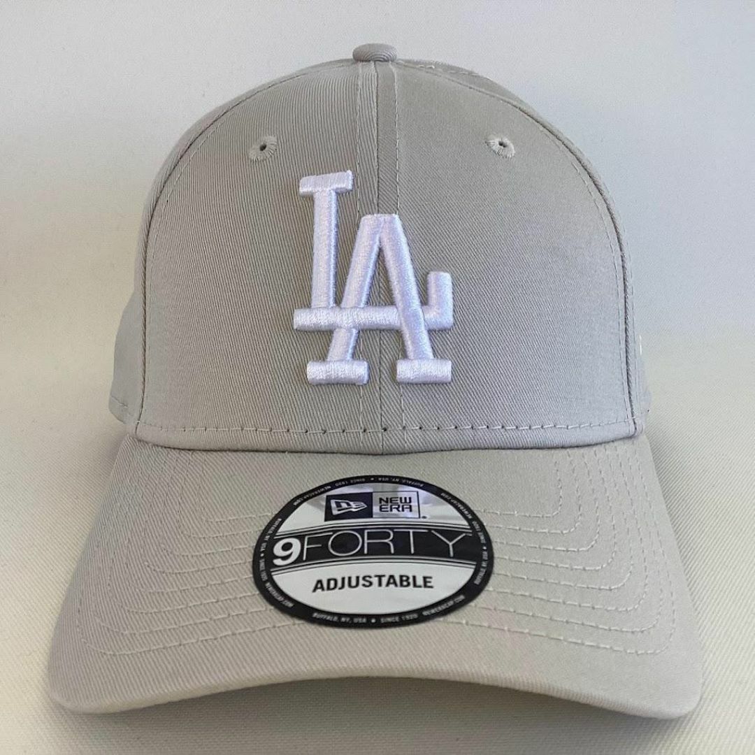 NEW ERA(ニューエラー)の【新品】ニューエラ MLB LA ドジャース 9Forty （ライトグレー） メンズの帽子(キャップ)の商品写真