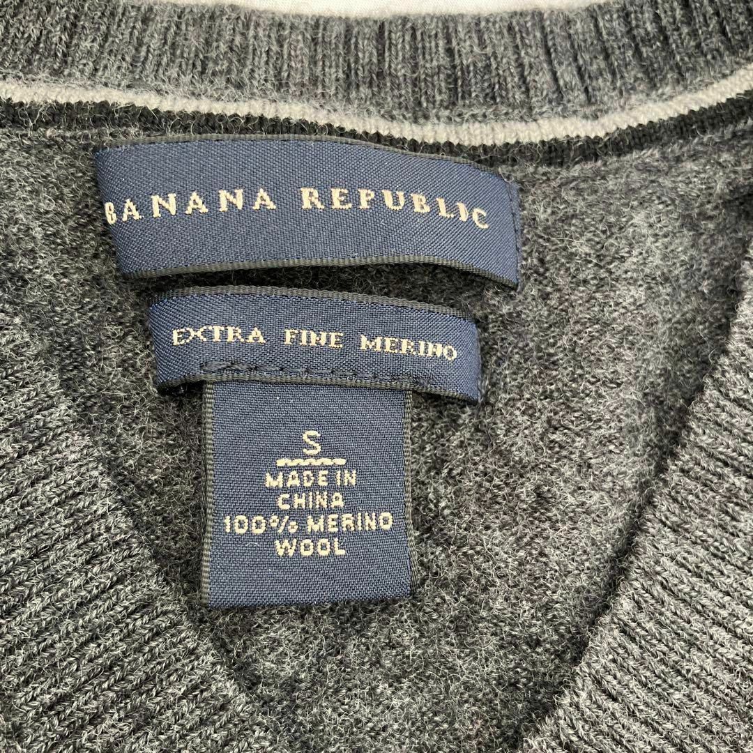 Banana Republic(バナナリパブリック)のBANANA REPUBLIC  セーター　メリノウール 羊毛 グレー vネック レディースのトップス(ニット/セーター)の商品写真