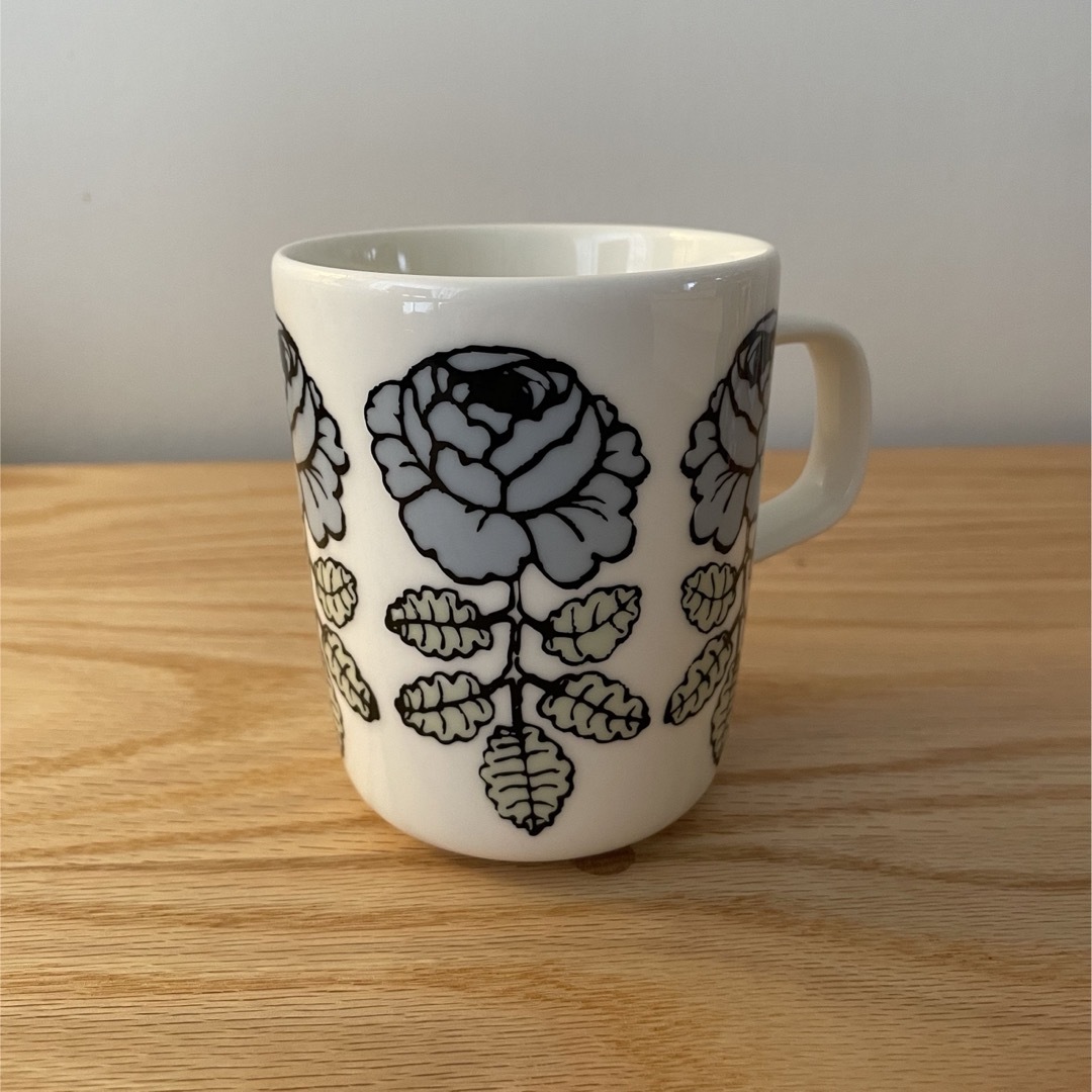 marimekko - 【廃盤】【週末限定値下げ】marimekko マリメッコ marimekko - 【廃盤】【週末限定値下げ】marimekko マリメッコ