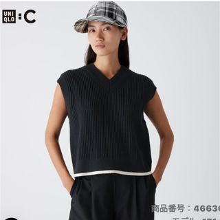 ユニクロ(UNIQLO)の【新品・タグ付き】　UNIQLO:C ユニクロシー Vネックベスト ブラック Ｌ(ベスト/ジレ)