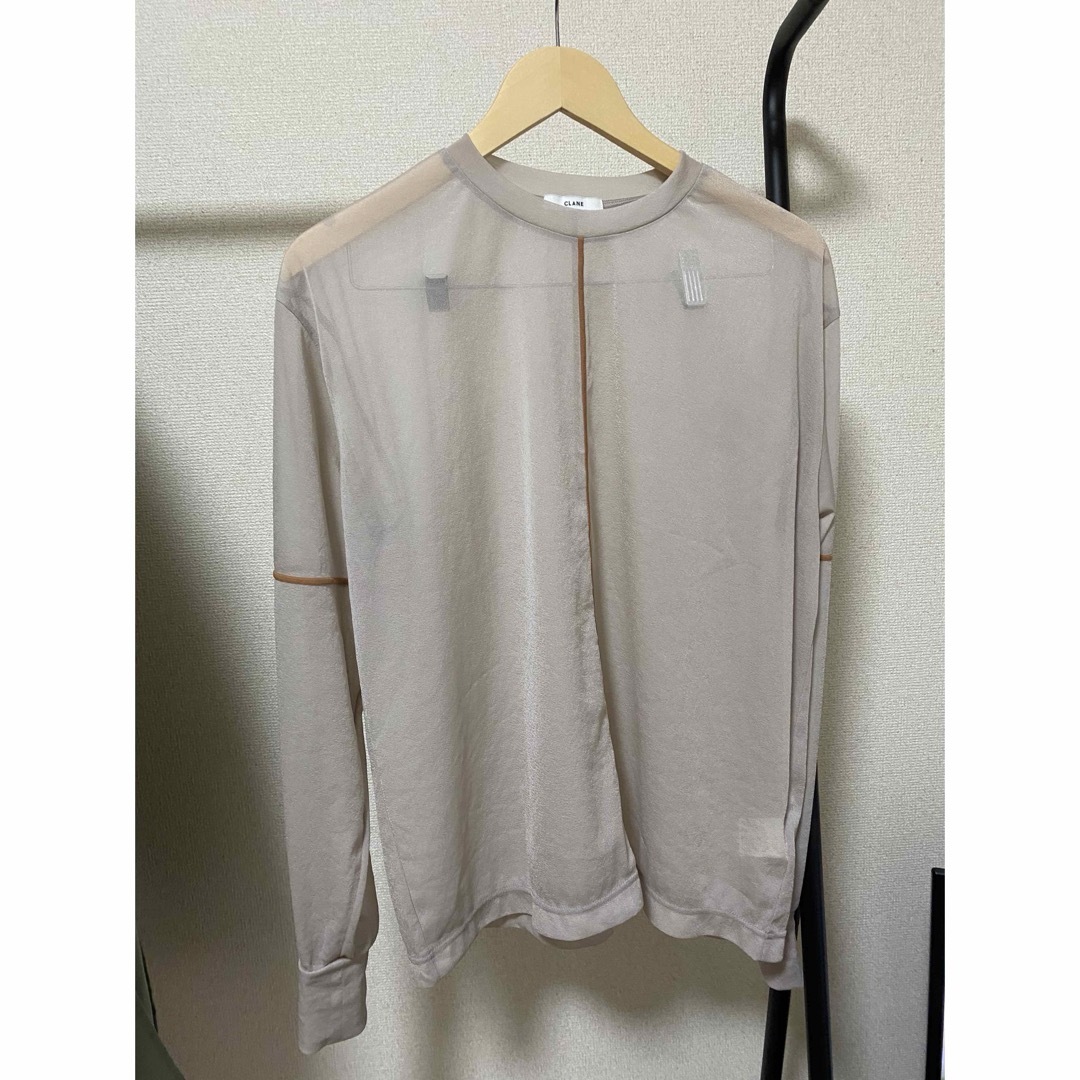 CLANE(クラネ)の【美品】CLANE SOLID SLEEVE SHEER アイボリー レディースのトップス(シャツ/ブラウス(長袖/七分))の商品写真