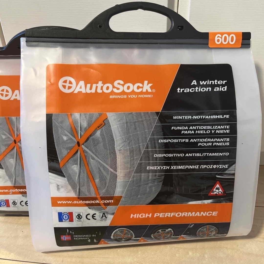 オートソック695 AutoSock 【未使用・未開封品】布製タイヤ オートソック695 AutoSock 【未使用・未開封品】布製タイヤ