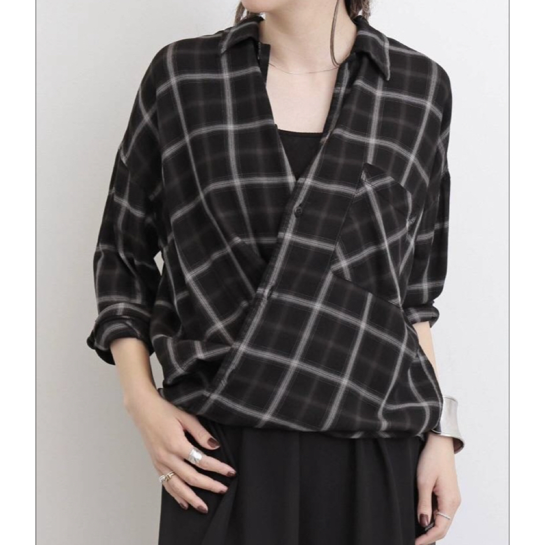 L'Appartement DEUXIEME CLASSE(アパルトモンドゥーズィエムクラス)の13日まで【REMI RELIEFレミレリーフ】CHECK 2WAY SHIRT レディースのトップス(シャツ/ブラウス(長袖/七分))の商品写真