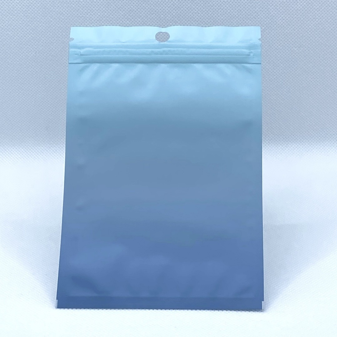 ラッピング袋 ジップロックタイプ⑧   （ライトブルー ダークブルー）　20枚 インテリア/住まい/日用品のオフィス用品(ラッピング/包装)の商品写真