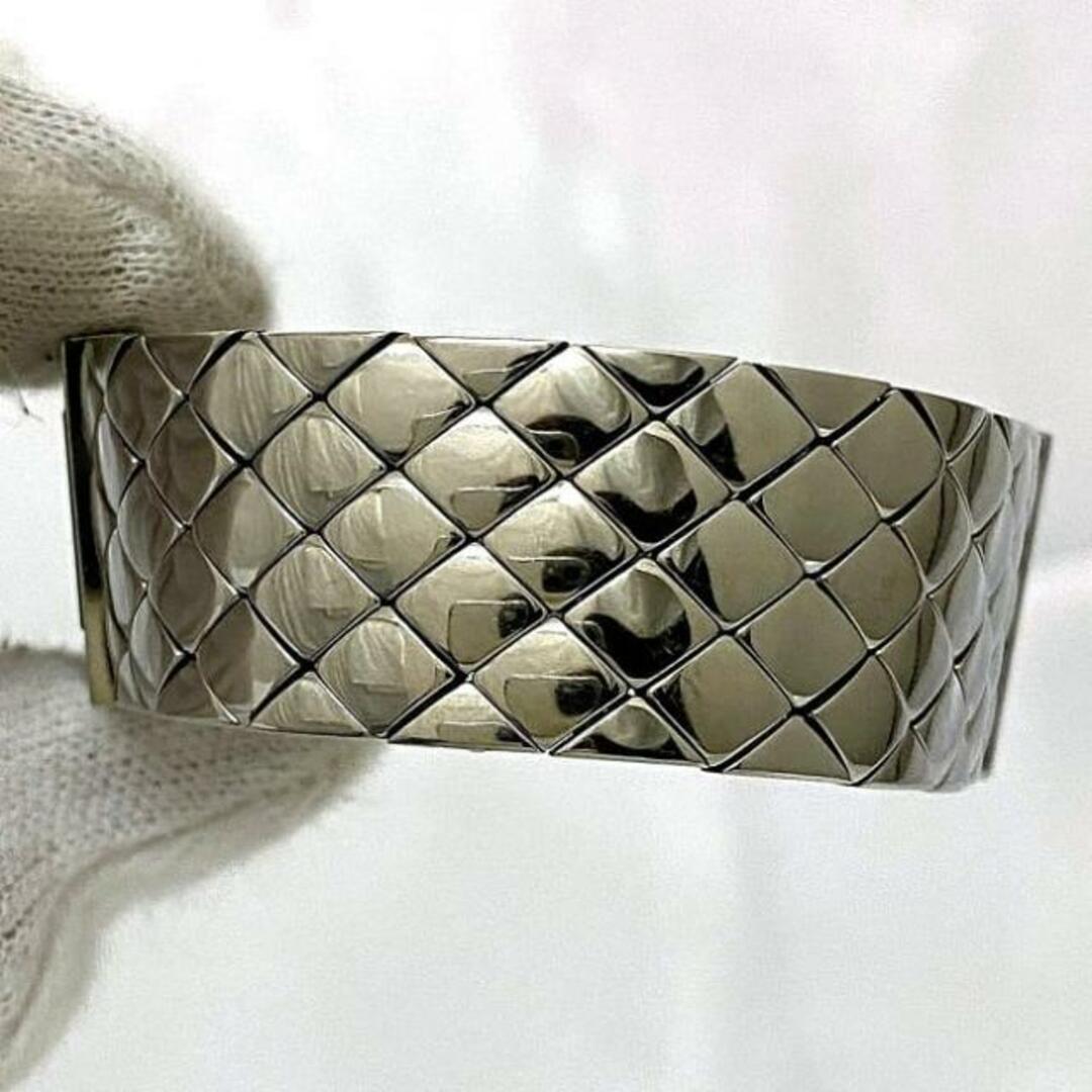CHANEL - シャネル 腕時計 マトラッセ ブラック シルバー H0009 CHANEL - シャネル 腕時計 マトラッセ ブラック シルバー H0009