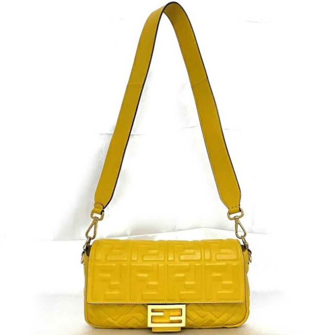 FENDI - フェンディ 2way マンマ バケット バッグ イエロー FENDI - フェンディ 2way マンマ バケット バッグ イエロー