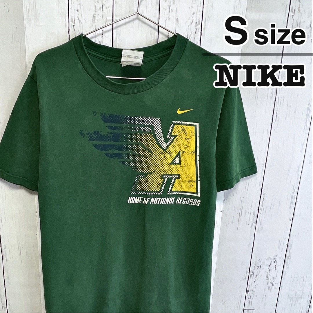 NIKE(ナイキ)のNIKE　Tシャツ　グリーン　イエロー　プリント　ロゴ　コットン　USA古着 メンズのトップス(Tシャツ/カットソー(半袖/袖なし))の商品写真