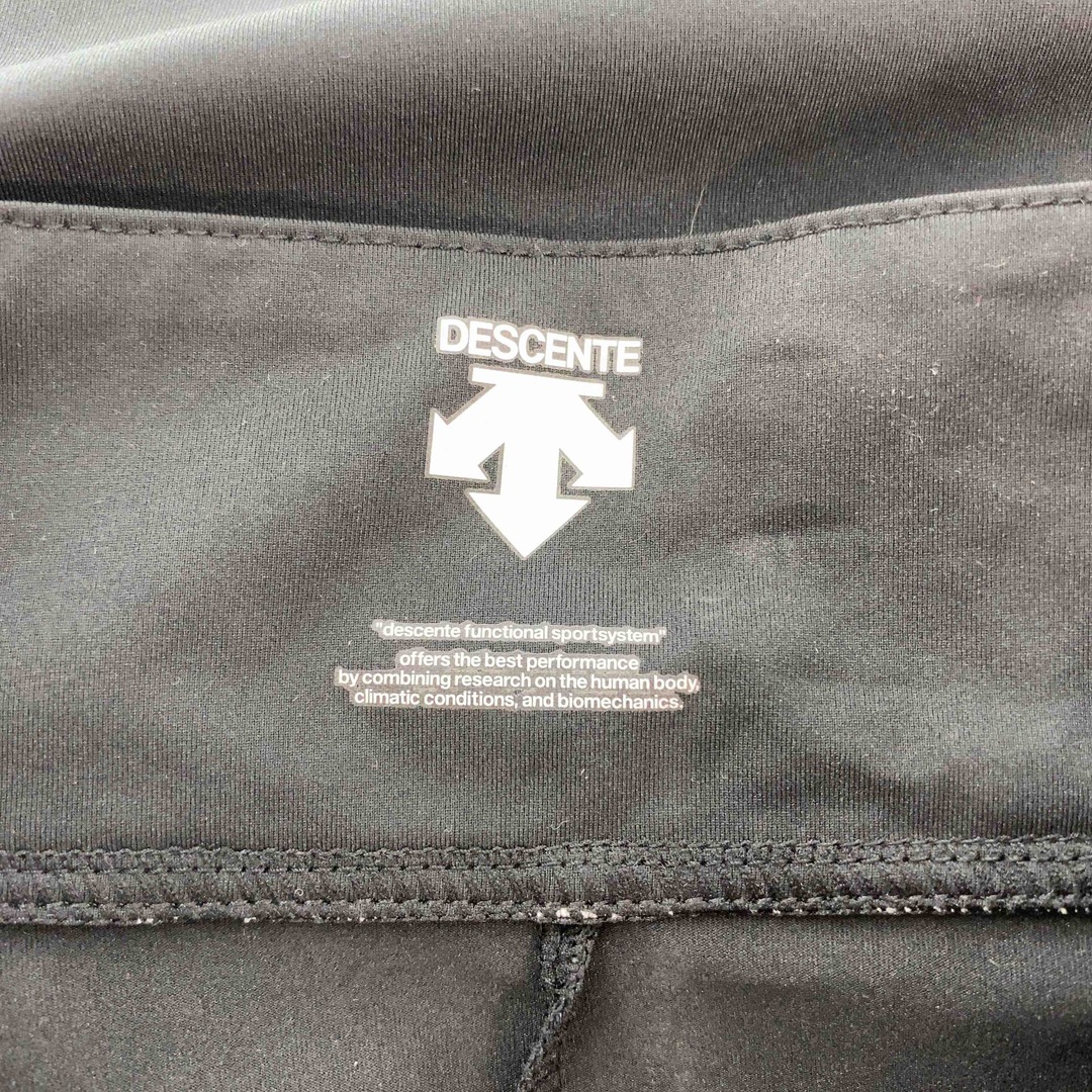 DESCENTE(デサント)のDESCENTE デサント メンズ ナイロンジャケットMOVE SPORT トラックジャケット ブラック フルジップ メンズのジャケット/アウター(ナイロンジャケット)の商品写真