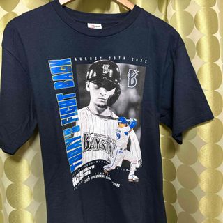 ヨコハマディーエヌエーベイスターズ(横浜DeNAベイスターズ)の横浜ベイスターズ　伊藤光Tシャツ(記念品/関連グッズ)