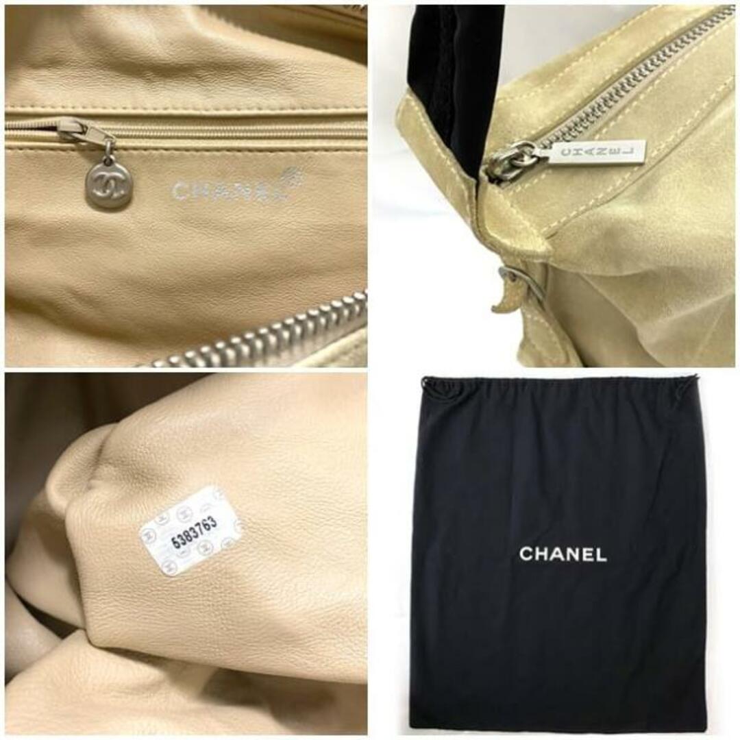CHANEL - シャネル ショルダーバッグ ベージュ 美品 レア CHANEL - シャネル ショルダーバッグ ベージュ 美品 レア