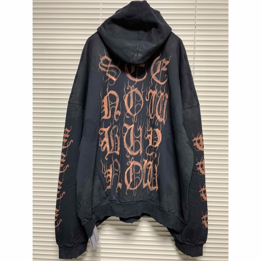 Balenciaga(バレンシアガ)の新品《 BALENCIAGA 》HEAVY METAL LOGO HOODIE メンズのトップス(パーカー)の商品写真