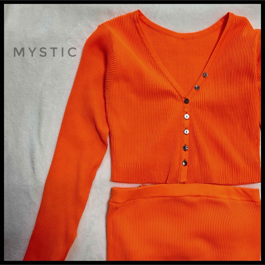 mystic(ミスティック)のmystic ミスティック　カーディガンスカート　セットアップ　オレンジ　原色 レディースのトップス(カーディガン)の商品写真