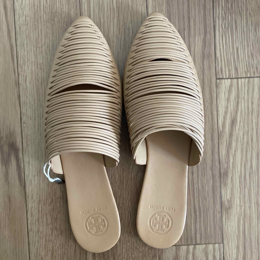 Tory Burch(トリーバーチ)のトリーバーチ TORYBURCH サンダル ベージュ 7サイズ 新品未使用 レディースの靴/シューズ(サンダル)の商品写真