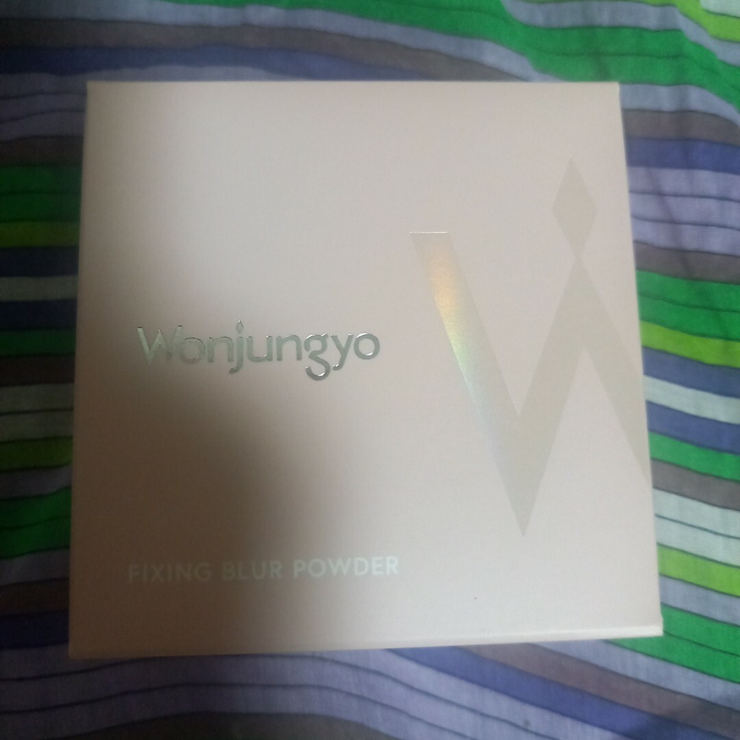 Wonjungyo ウォンジョンヨ フィクシングブラーパウダーN/03 プレーン コスメ/美容のベースメイク/化粧品(フェイスパウダー)の商品写真