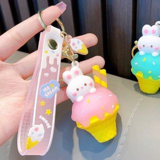 パステル　うさぎ　ストラップ　おしゃれ　かわいい　デザート　個性的　キッズ(キーホルダー)