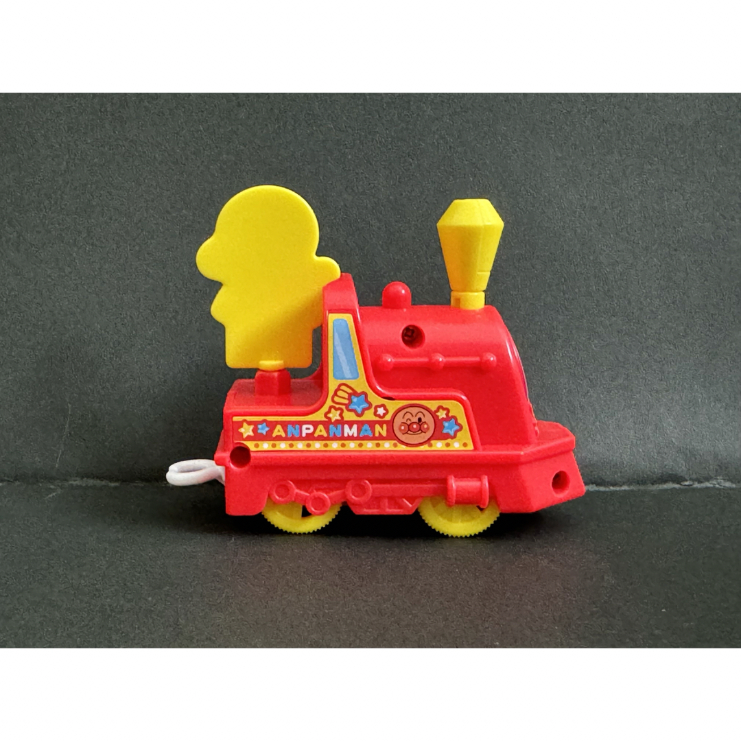 BANDAI(バンダイ)のバンダイ アンパンマンタウンパレードトレイン P3 1個 キッズ/ベビー/マタニティのおもちゃ(電車のおもちゃ/車)の商品写真
