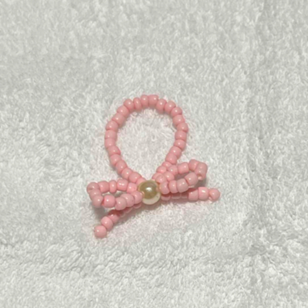 リボンビーズリング　ピンク メンズのアクセサリー(リング(指輪))の商品写真