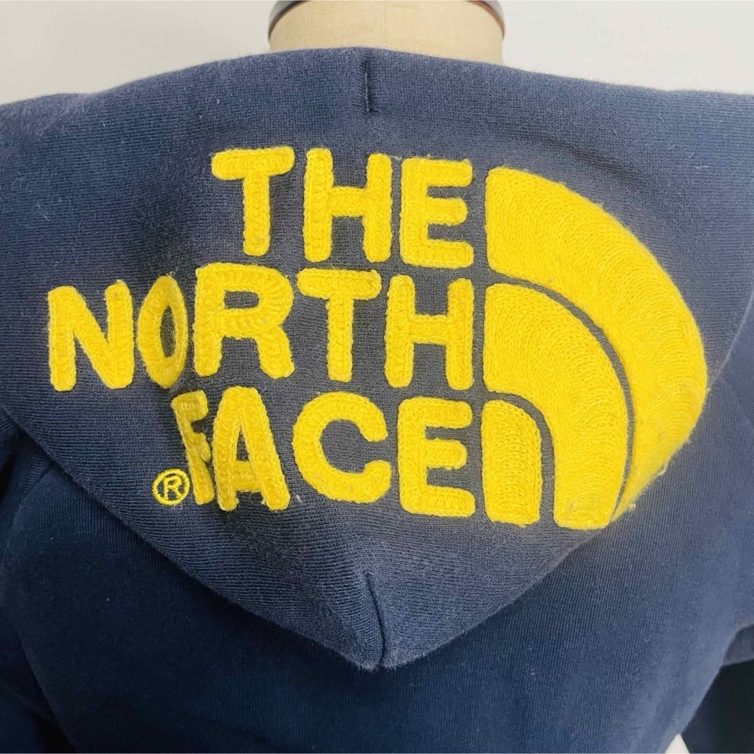 THE NORTH FACE(ザノースフェイス)のTHE NORTH FACE ジップパーカー◎希少カラーデカロゴ コン色×黄色 レディースのトップス(パーカー)の商品写真