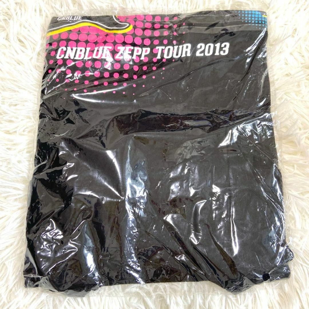 【未使用 】CNBLUE ライブ　Tシャツ　2013 Lady 　S エンタメ/ホビーのタレントグッズ(ミュージシャン)の商品写真