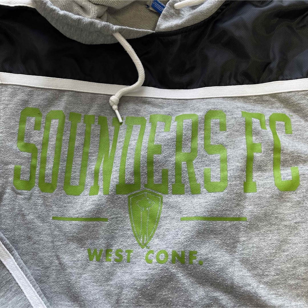 adidas(アディダス)の【adidas】Seattle SOUNDERS FC パーカー レディースのトップス(パーカー)の商品写真