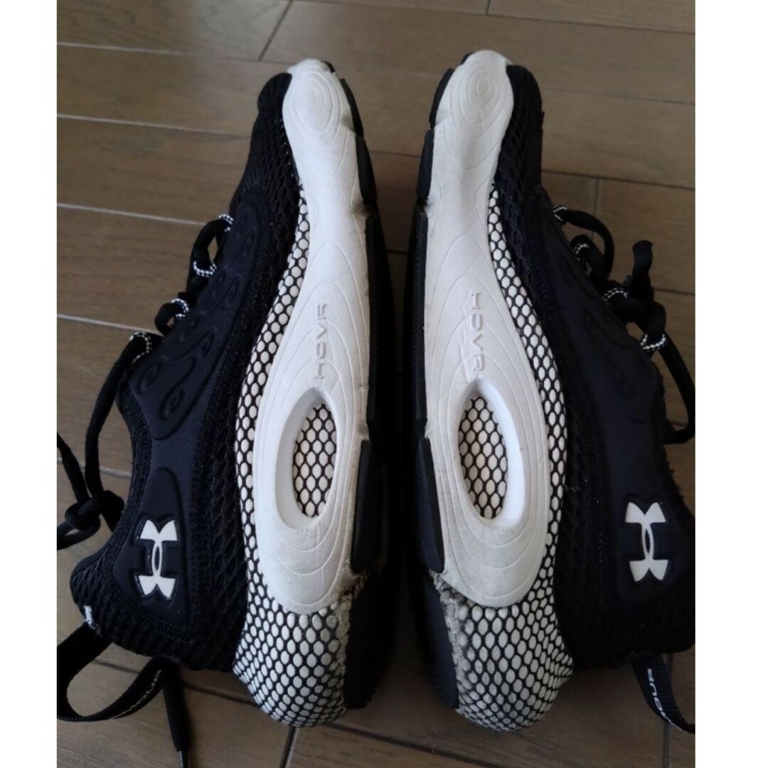 UNDER ARMOUR(アンダーアーマー)のアンダーアーマー UAホバー レベナント 3024371-001 メンズシューズ メンズの靴/シューズ(スニーカー)の商品写真